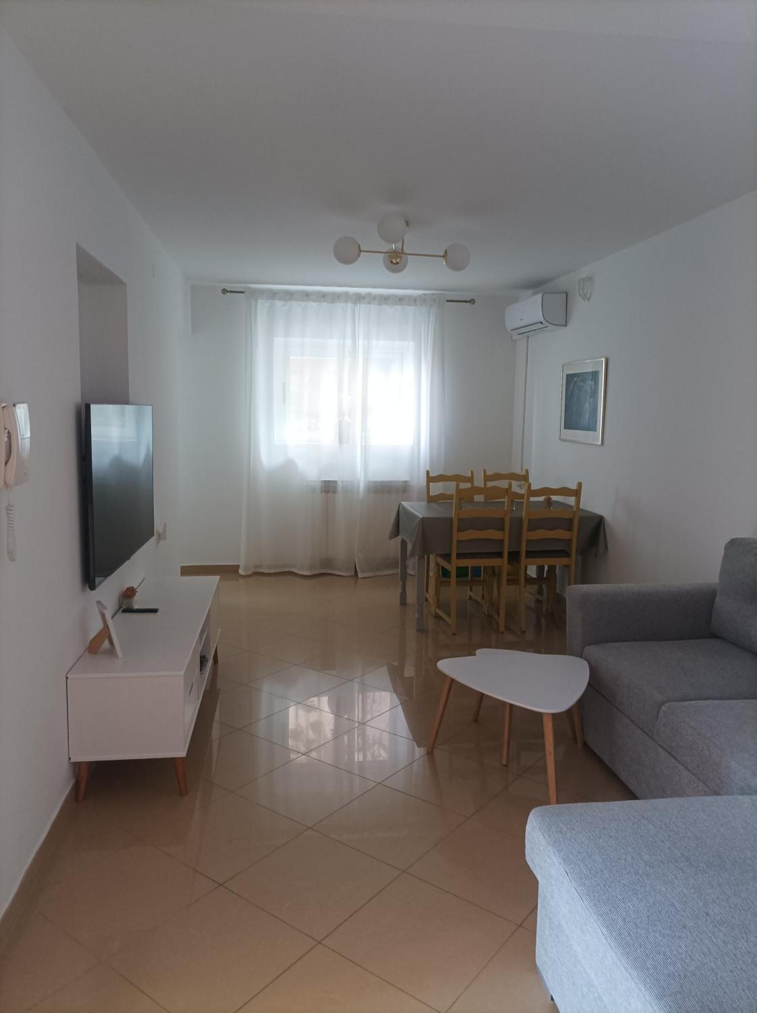 מאלי לוסיניי Neda Apartmani מראה חיצוני תמונה